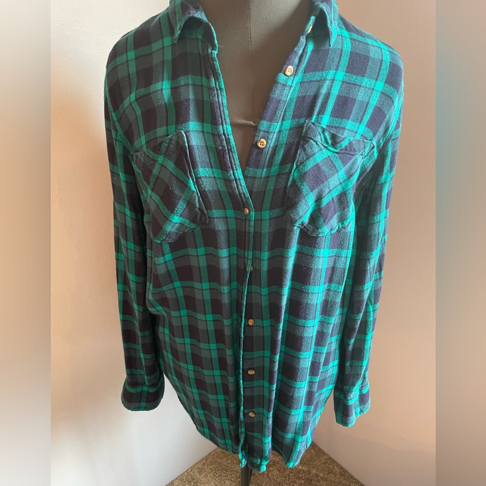 Lightweight Button Down Flannel Shirt